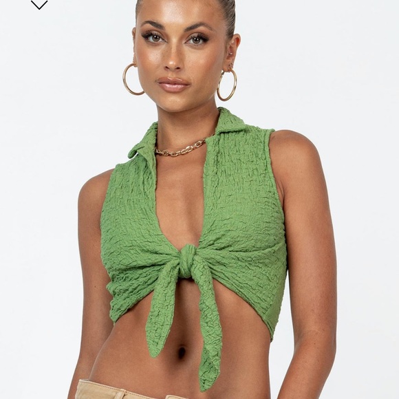 PRINCESS POLLY top 4 - Picture 2 of 5